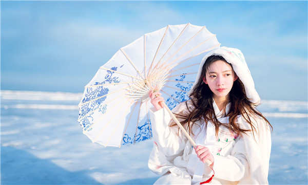 高安试管代怀生子多少钱一个？助孕之路的费用分析与方案选择